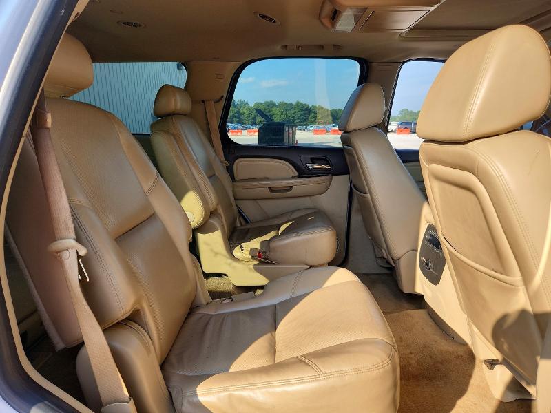 Photo 11 from auction – 2009 GMC YUKON with VIN 1GKFK03219J123836
