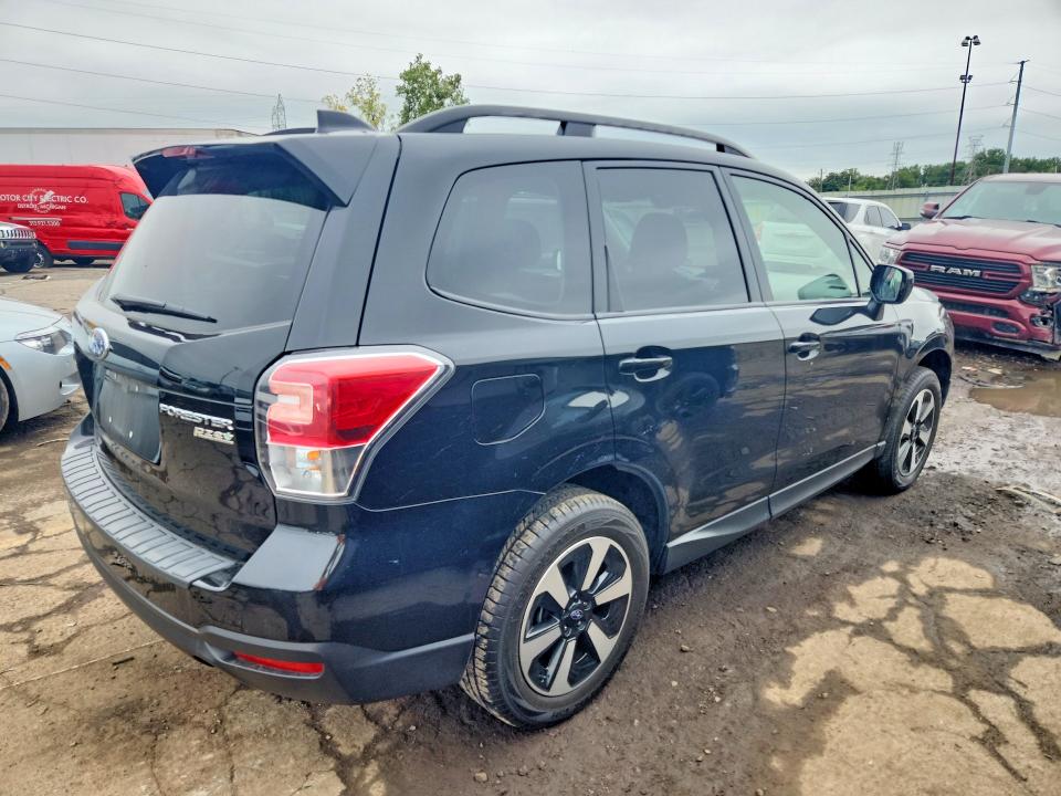 صورة رقم 3 من المزاد - 2017 SUBARU FORESTER مع VIN JF2SJAGC4HH478982