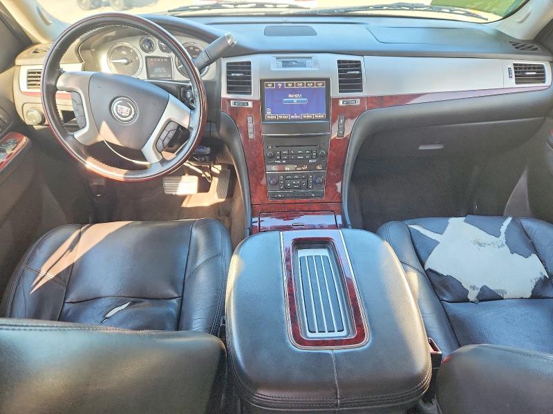 Zdjęcie 8 z aukcji – 2014 CADILLAC ESCALADE z VIN 1GYS4JEF4ER180287