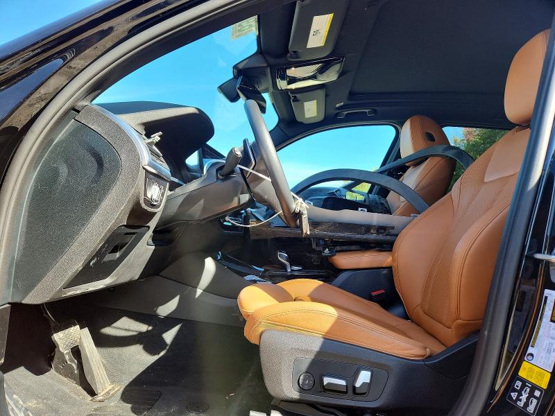 Photo 7 from auction – 2023 BMW X3 with VIN 5UX53DP05P9R90688