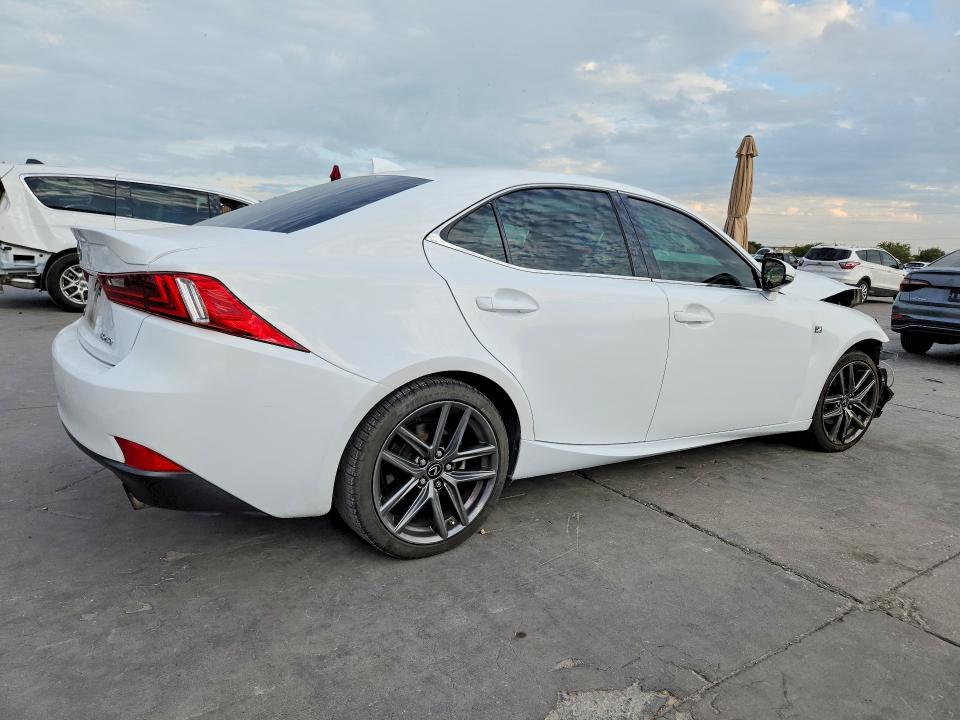 Zdjęcie 3 z aukcji – 2015 LEXUS IS z VIN JTHBF1D22F5059019