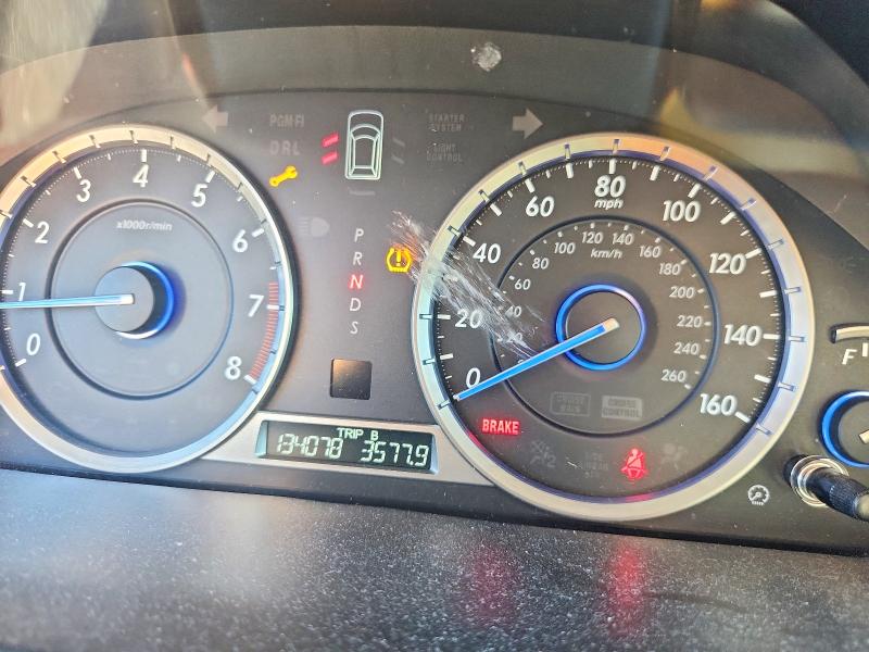 Photo 9 from auction – 2015 HONDA CROSSTOUR with VIN 5J6TF2H57FL000635