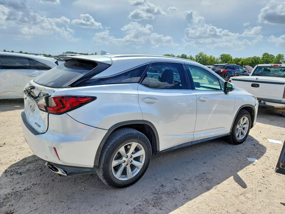 Фото 3 с аукциона – 2016 LEXUS RX с VIN 2T2ZZMCA7GC003210