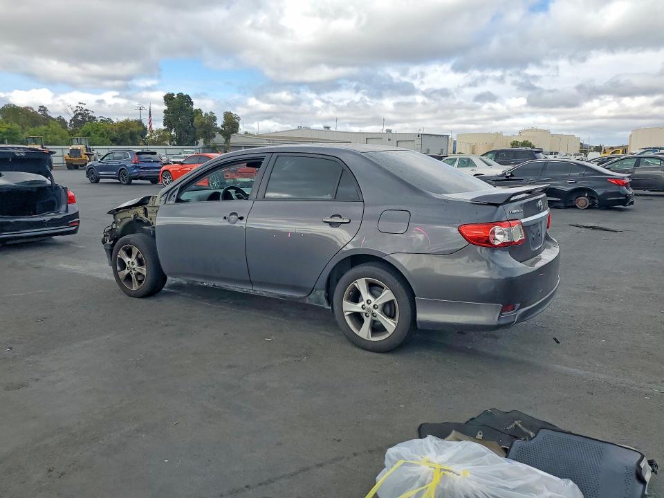 Photo 2 from auction – 2012 TOYOTA COROLLA with VIN 5YFBU4EE5CP054008
