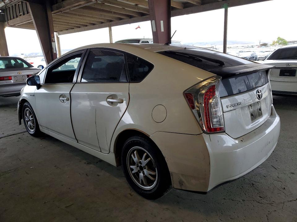 صورة رقم 2 من المزاد - 2012 TOYOTA PRIUS مع VIN JTDKN3DUXC5450500