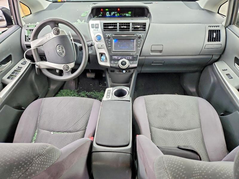 Photo 8 from auction – 2013 TOYOTA PRIUS V with VIN JTDZN3EU4D3252585