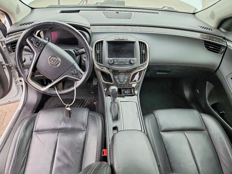 Photo 8 from auction – 2016 BUICK LACROSSE with VIN 1G4G45G33GF193957