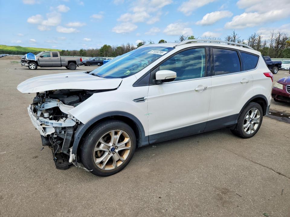 FORD ESCAPE 2015 с VIN 1FMCU9J90FUB53879 - Снимка от търг