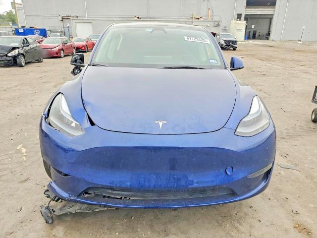 Фото 5 с аукциона – 2025 TESLA MODEL Y с VIN 7SAYGDEE5SA355213