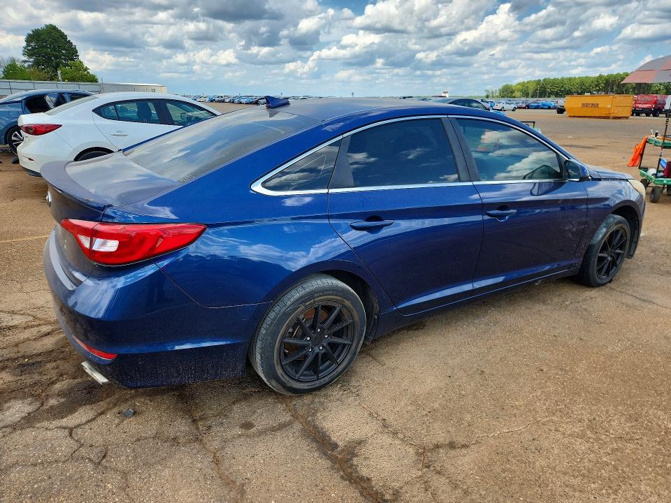 Photo 3 from auction – 2016 HYUNDAI SONATA with VIN 5NPE24AF8GH264445