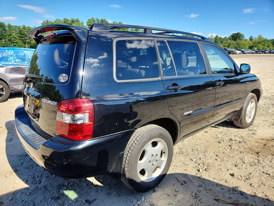 Photo 3 from auction – 2007 TOYOTA HIGHLANDER with VIN JTEEP21A270215616