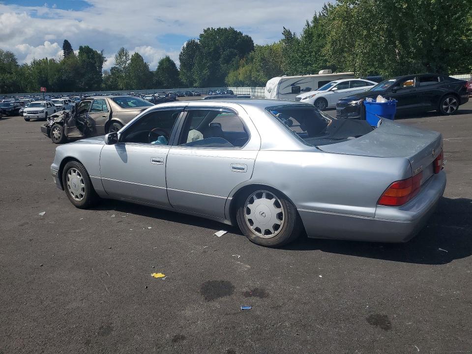 صورة رقم 2 من المزاد - 2000 LEXUS LS مع VIN JT8BH28F8Y0168520