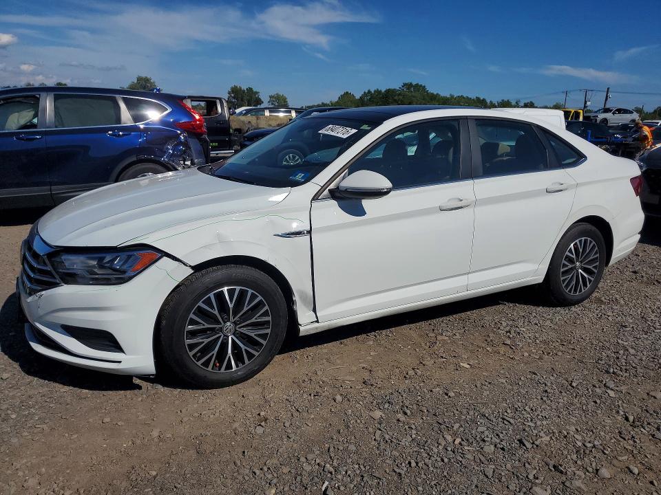 VOLKSWAGEN JETTA 2019 with VIN 3VWE57BUXKM064222 - Photo from auction