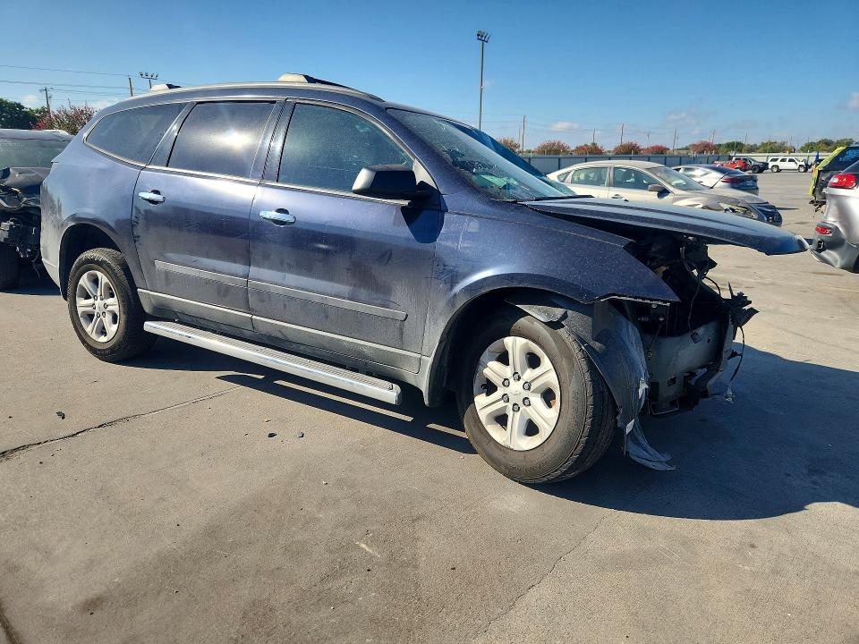 Снимка 4 от търг – 2017 CHEVROLET TRAVERSE с VIN 1GNKRFED5HJ137865