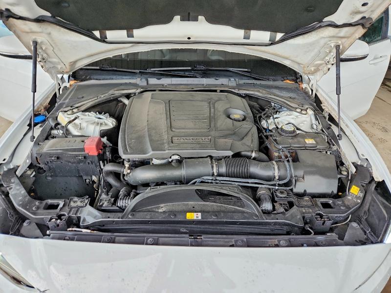 Photo 11 from auction – 2020 JAGUAR XE with VIN SAJAE4FX9LCP62815