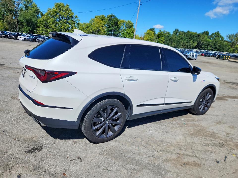 Zdjęcie 3 z aukcji – 2026 ACURA MDX z VIN 5J8YE1H0XTL011834
