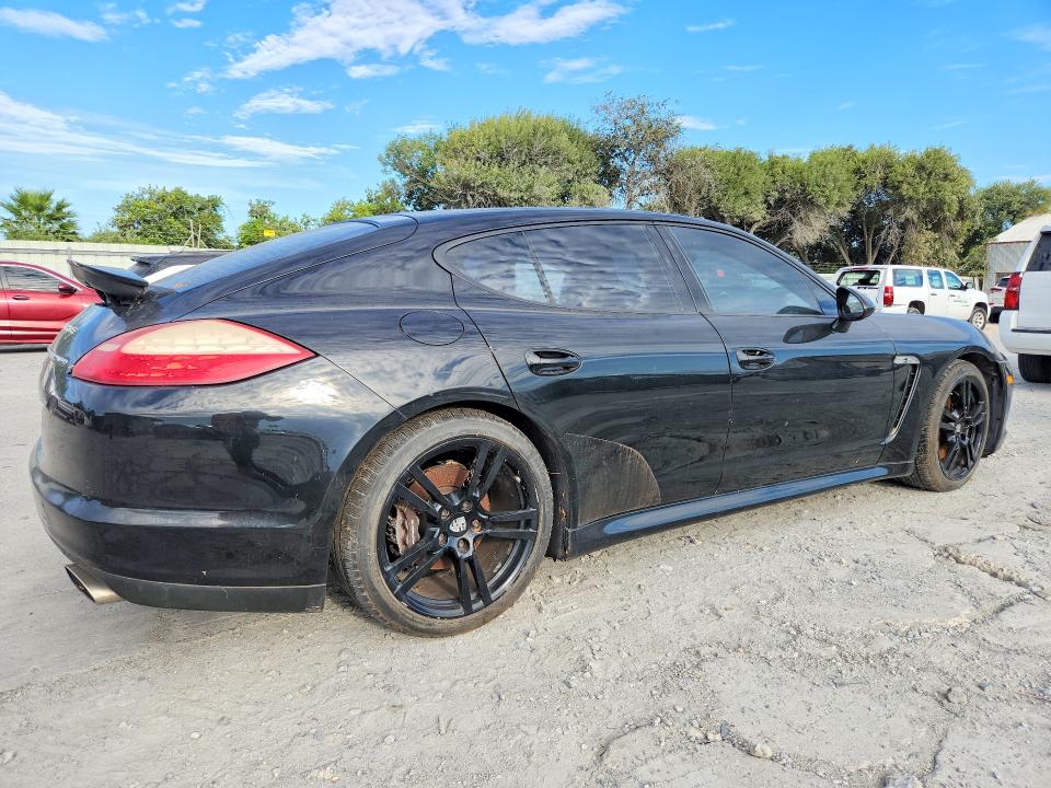 Photo 3 from auction – 2012 PORSCHE PANAMERA with VIN WP0AA2A71CL017210