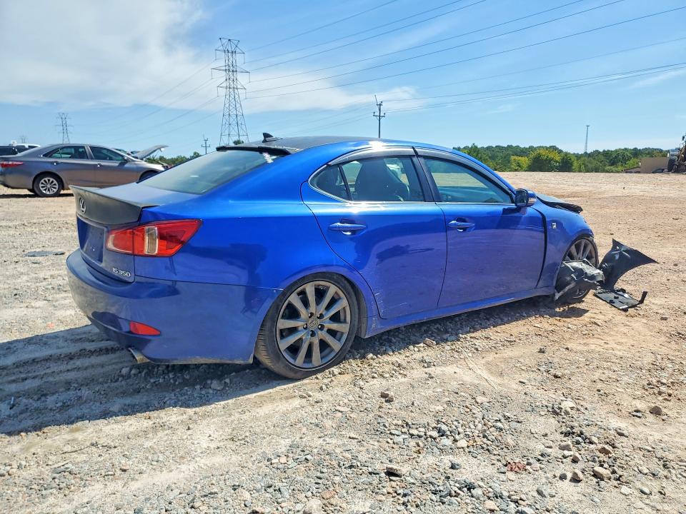 Photo 3 from auction – 2011 LEXUS IS with VIN JTHBE5C23B5026438