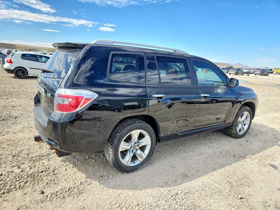 Photo 3 from auction – 2008 TOYOTA HIGHLANDER with VIN JTEEW44A882019258