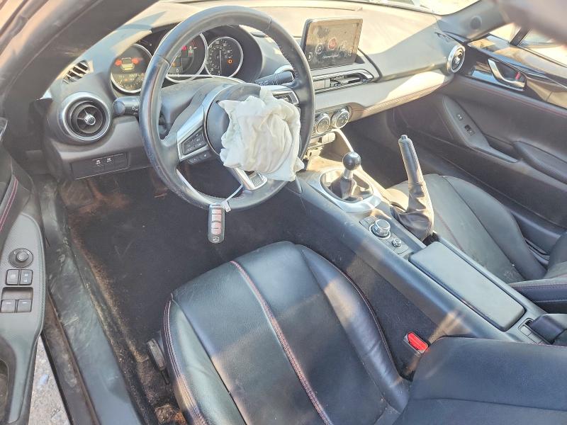 Photo 8 from auction – 2019 MAZDA MX-5 MIATA with VIN JM1NDAD74K0306046
