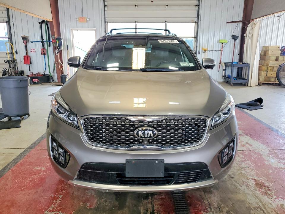 Photo 5 from auction – 2017 KIA SORENTO with VIN 5XYPKDA53HG256827