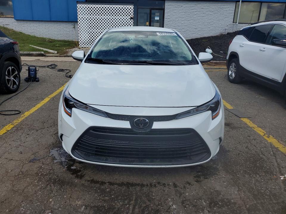 Photo 5 from auction – 2026 TOYOTA COROLLA with VIN 5YFB4MDE2TP435073