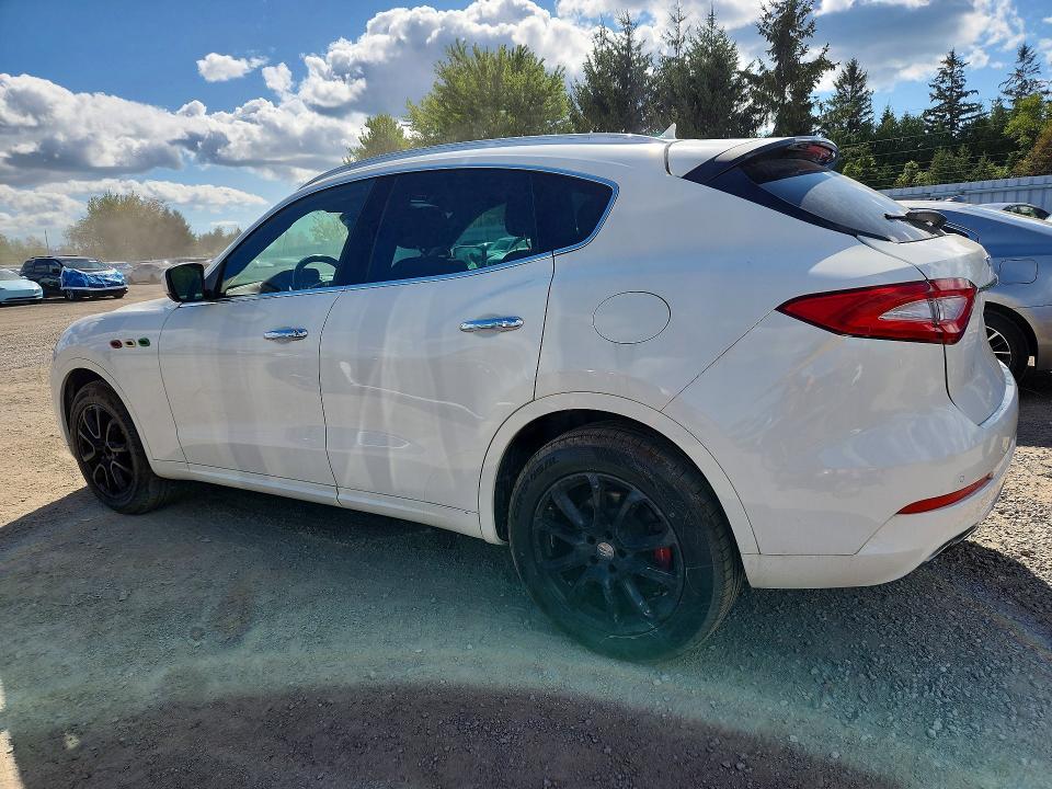 Photo 2 from auction – 2017 MASERATI LEVANTE with VIN ZN661XUL1HX214291