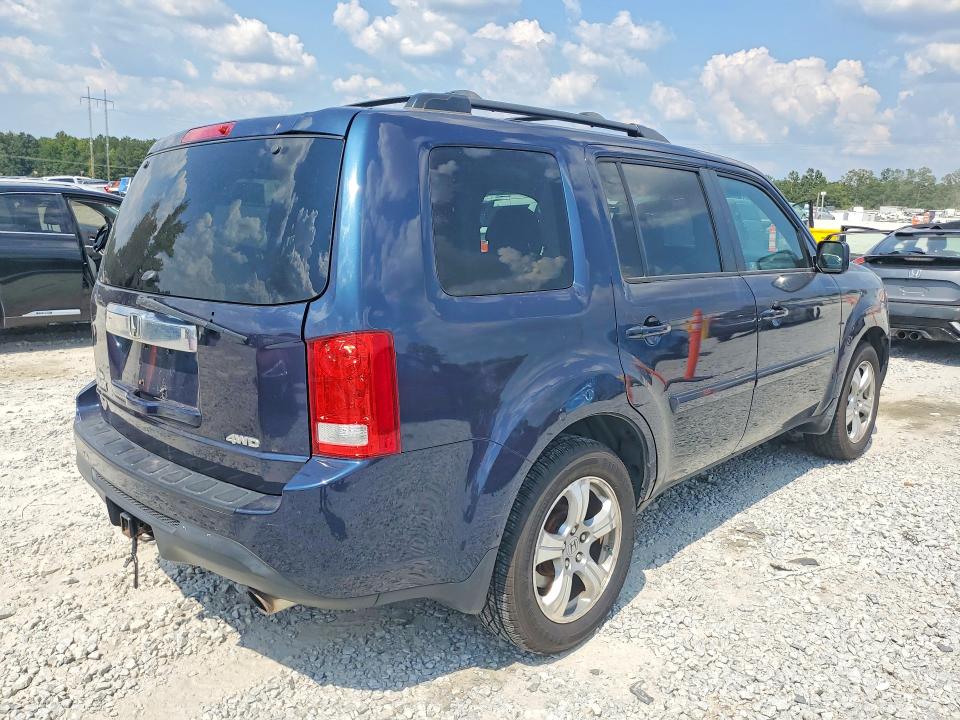 Photo 3 from auction – 2012 HONDA PILOT with VIN 5FNYF4H46CB051816