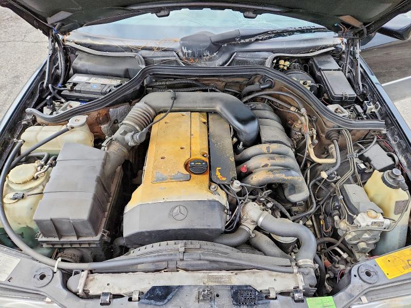 Photo 11 from auction – 1995 MERCEDES-BENZ E with VIN WDBEA92E9SF308119
