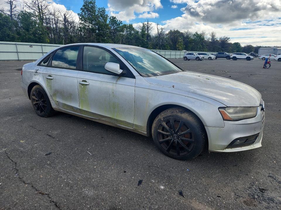 Photo 4 from auction – 2014 AUDI A4 with VIN WAUBFAFL9EN001329