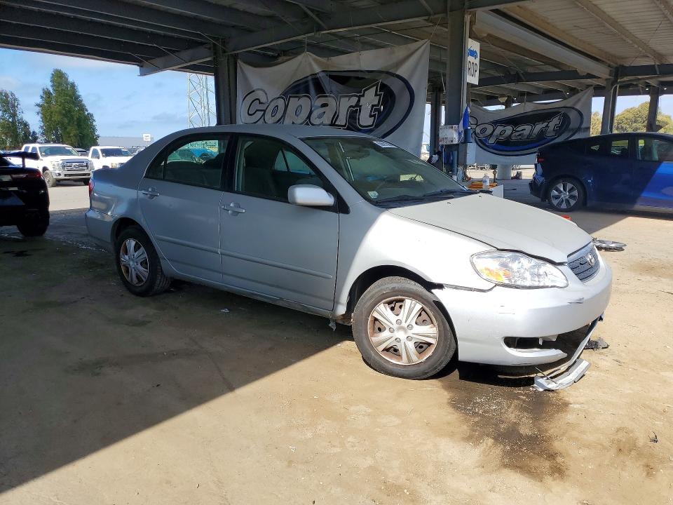 Photo 4 from auction – 2007 TOYOTA COROLLA with VIN JTDBR32E570129242