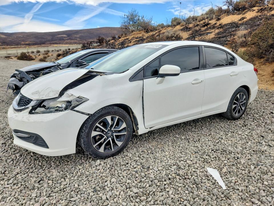 HONDA CIVIC 2015 с VIN 19XFB2F84FE248586 - Снимка от търг