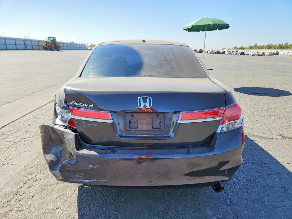 Zdjęcie 6 z aukcji – 2012 HONDA ACCORD z VIN 1HGCP2F86CA056686