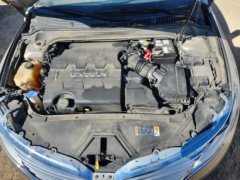 Photo 11 from auction – 2015 LINCOLN MKZ with VIN 3LN6L2GK0FR614474