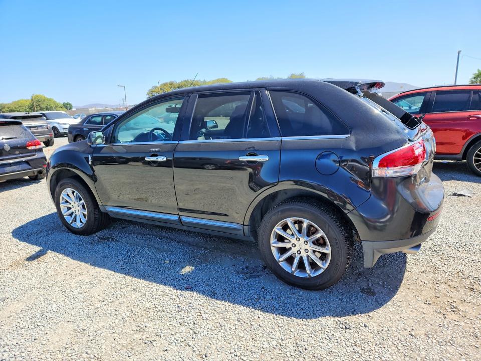 Photo 2 from auction – 2011 LINCOLN MKX with VIN 2LMDJ6JK7BBJ23393