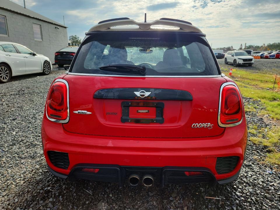 Photo 6 from auction – 2016 MINI COOPER with VIN WMWXP7C50G3B49561