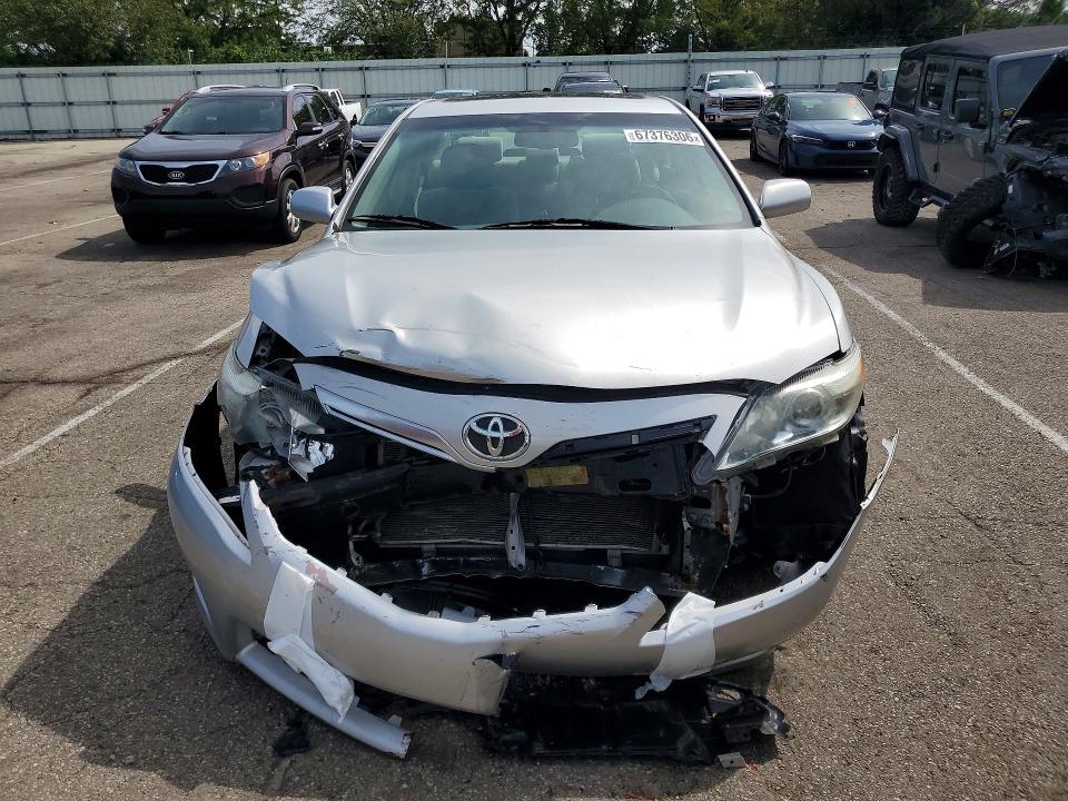 Photo 5 from auction – 2011 TOYOTA CAMRY with VIN 4T1BB3EK9BU129120