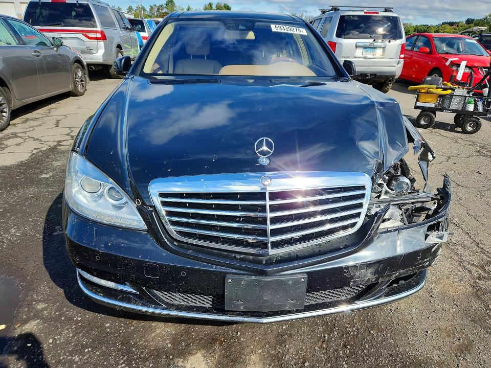 Photo 5 from auction – 2011 MERCEDES-BENZ S with VIN WDDNG8GB3BA400161