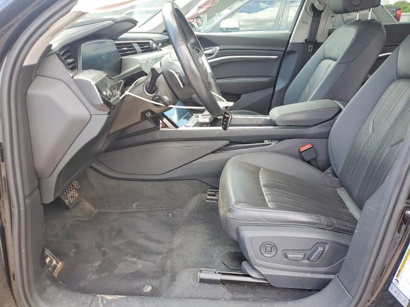 Фото 7 с аукциона – 2021 AUDI E-TRON с VIN WA1LABGE8MB020587