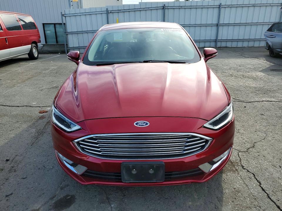 Photo 5 from auction – 2017 FORD FUSION with VIN 3FA6P0PU2HR277815