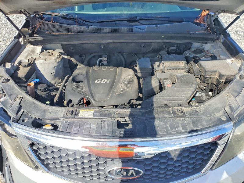 Photo 11 from auction – 2012 KIA SORENTO with VIN 5XYKU3A68CG307013