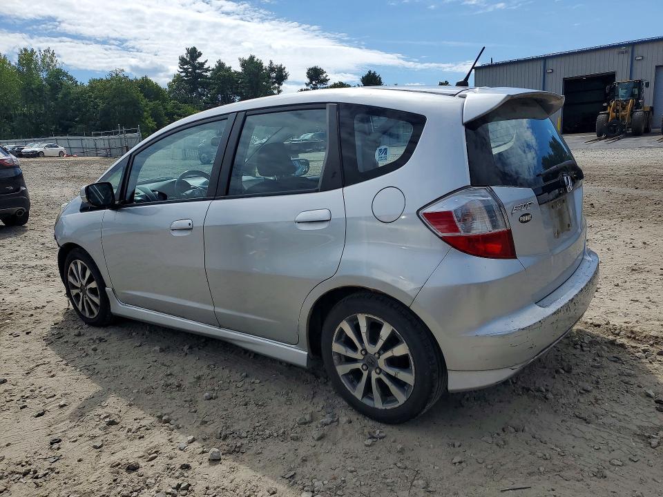 Photo 2 from auction – 2012 HONDA FIT with VIN JHMGE8H59CC038567