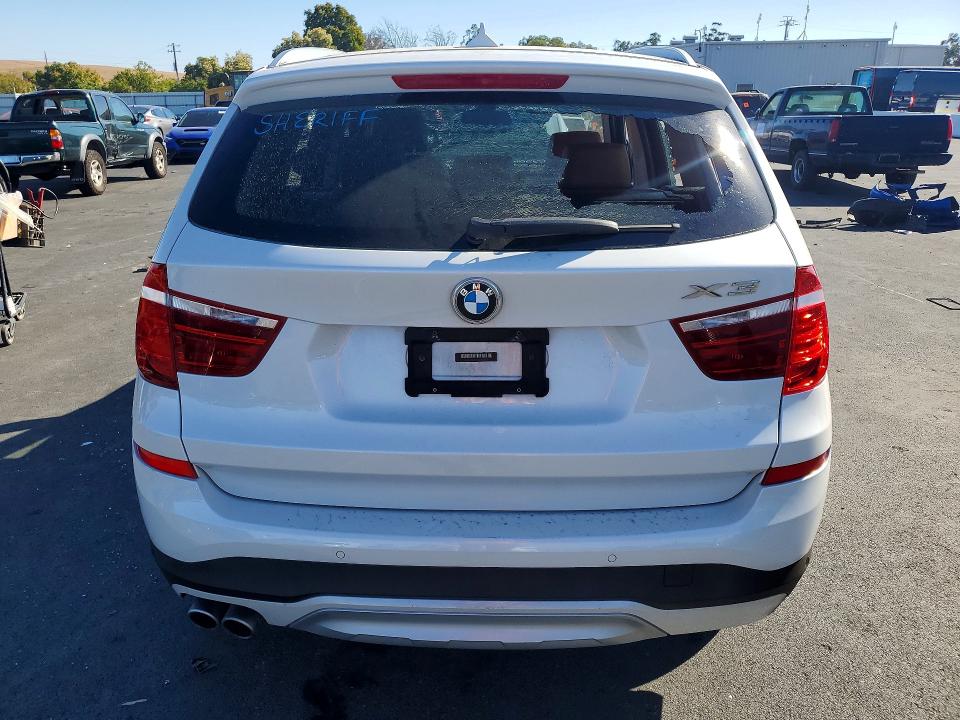 Photo 6 from auction – 2016 BMW X3 with VIN 5UXWX9C50G0D84729