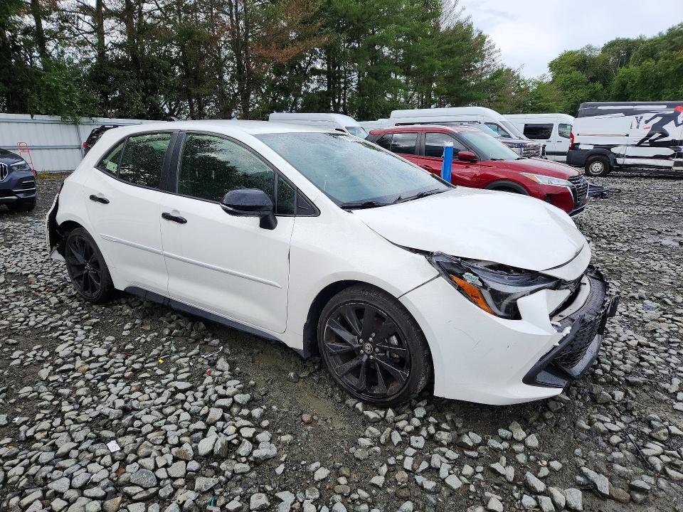 Photo 4 from auction – 2022 TOYOTA COROLLA HATCHBACK with VIN 4T3RWRFV4NU055762
