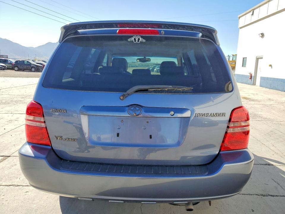 Photo 6 from auction – 2003 TOYOTA HIGHLANDER with VIN JTEHF21A130137694