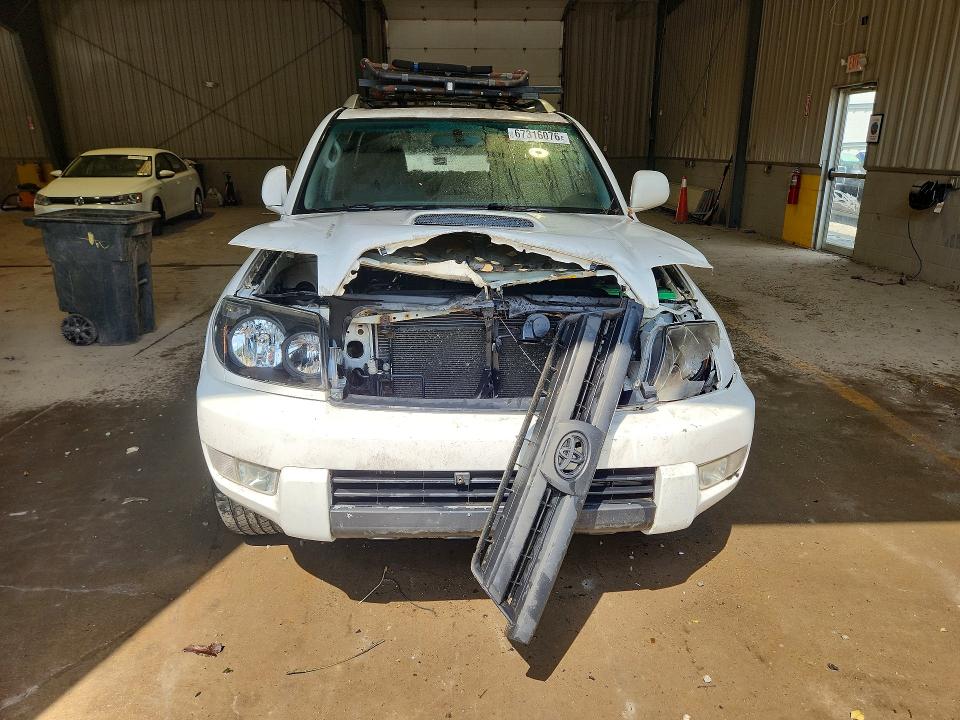 Photo 5 from auction – 2005 TOYOTA 4RUNNER with VIN JTEBU14R850067119