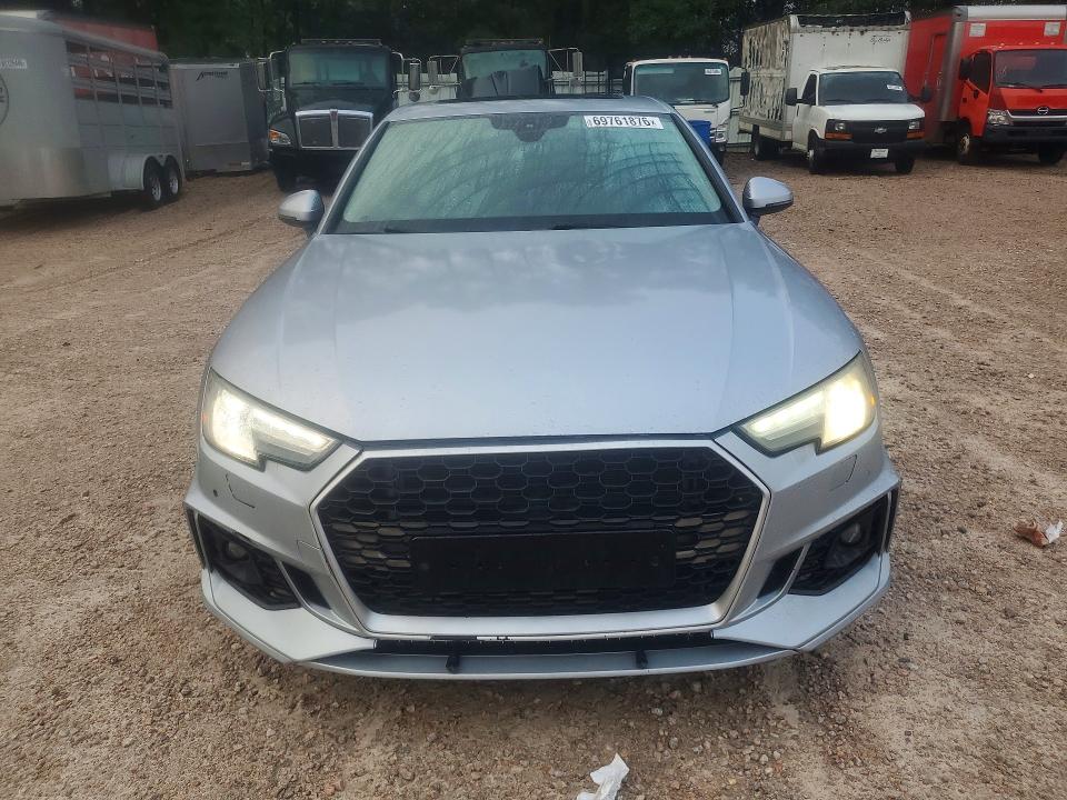 Фото 5 с аукциона – 2017 AUDI A4 с VIN WAUANAF40HN003580