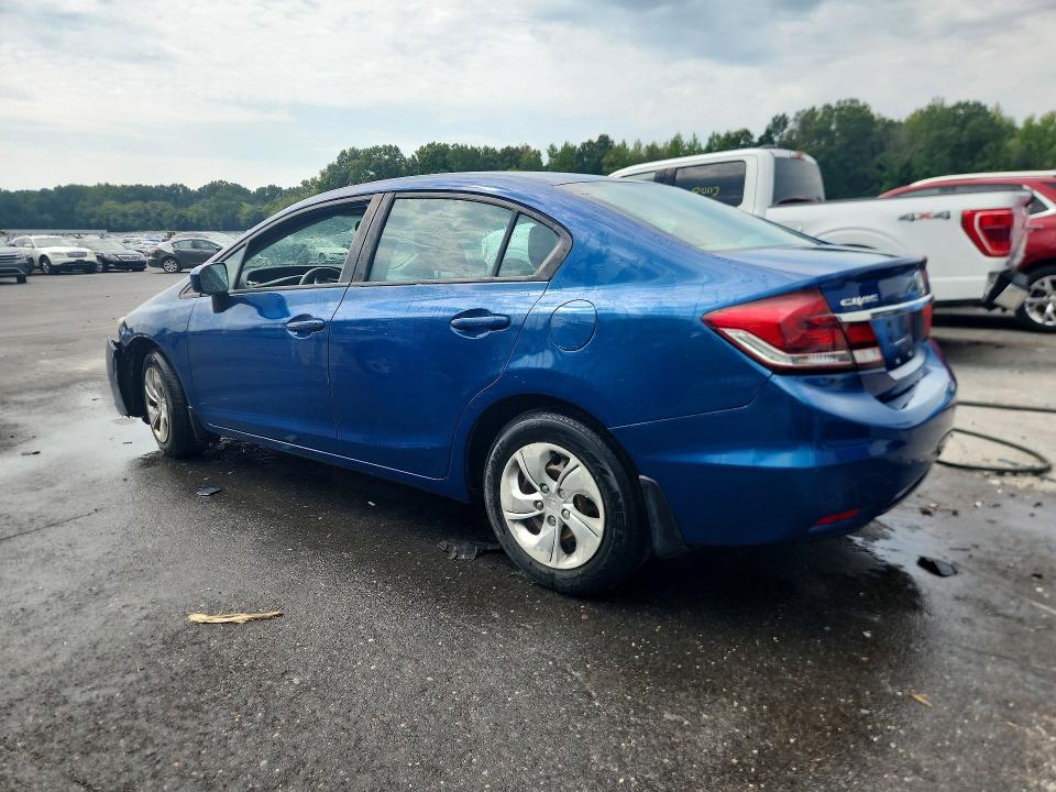 Photo 2 from auction – 2015 HONDA CIVIC with VIN 19XFB2F52FE246115