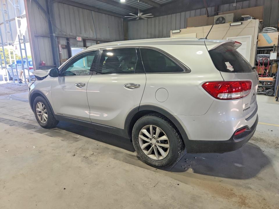 Photo 2 from auction – 2017 KIA SORENTO with VIN 5XYPGDA56HG320327