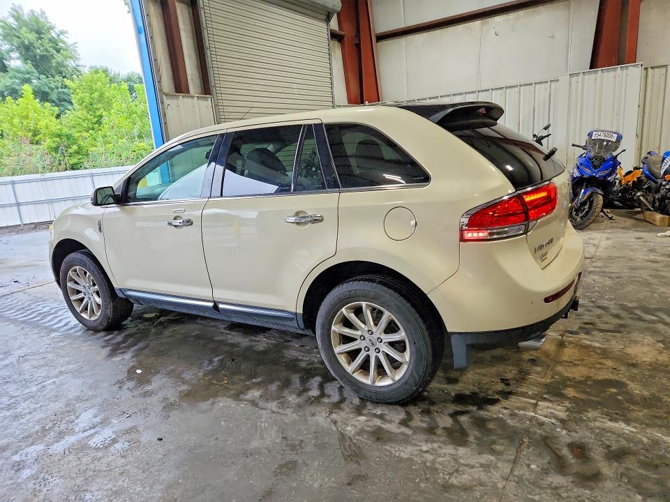 Photo 2 from auction – 2014 LINCOLN MKX with VIN 2LMDJ8JK0EBL17263